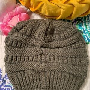 ❤️❤️❤️3 for 12❤️❤️❤️Crochet Beanie